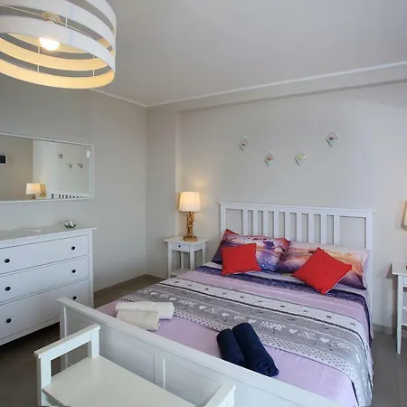 Olimpia's House Apartment *