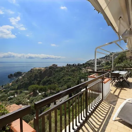 Olimpia's House Apartment Taormina