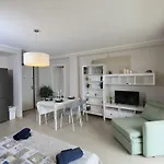 Olimpia's House * 陶尔米纳
